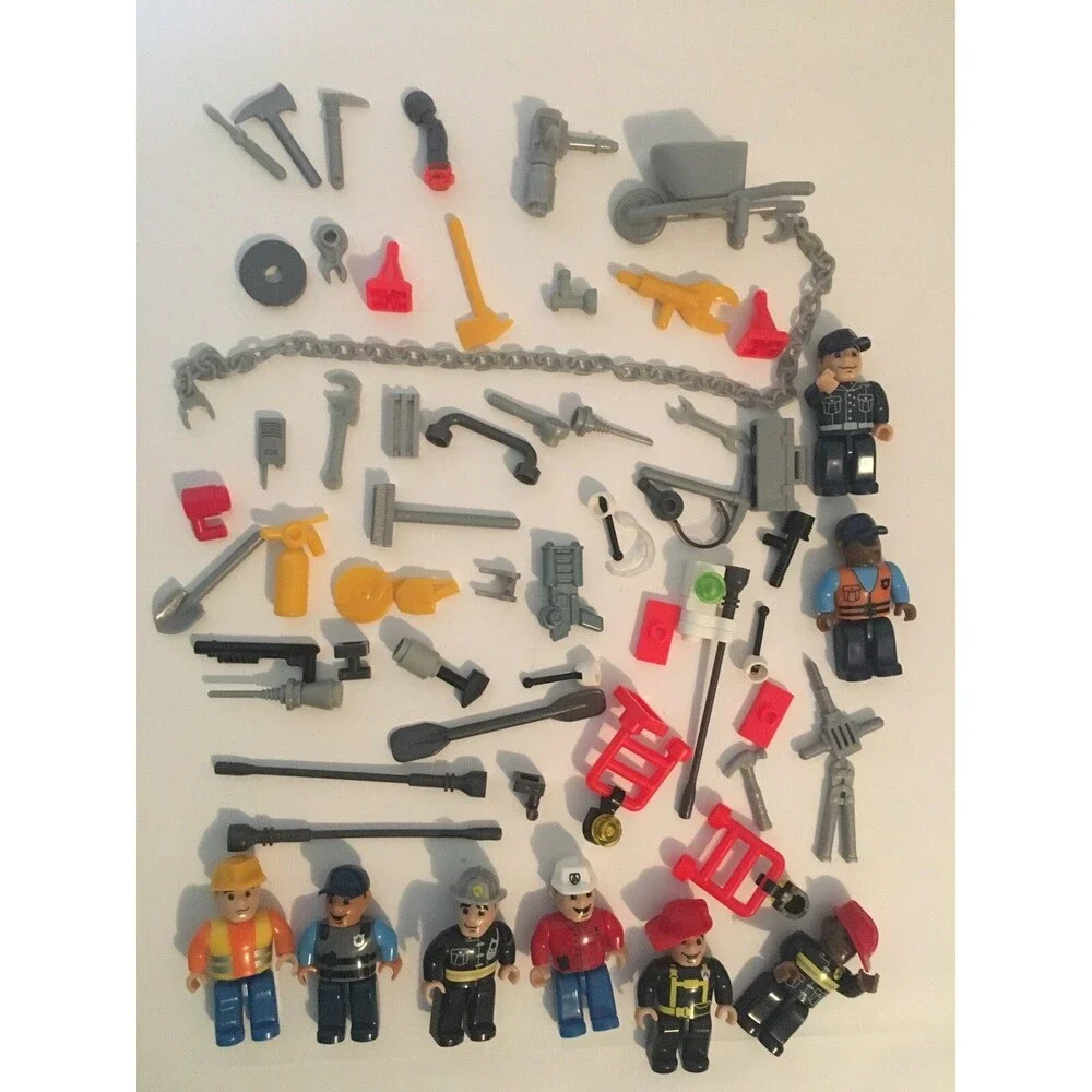 Mega Bloks Police Fire Patrol Rescue Construction Worker Set Tools Hat Figures